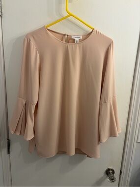 Calvin Klein tan Bell-Sleeve Round-Neck Blouse